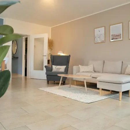 An Der Paaschburg, Reihenhaus Inkl Wlan