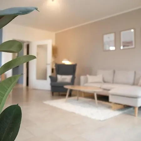 An Der Paaschburg, Reihenhaus Inkl Wlan